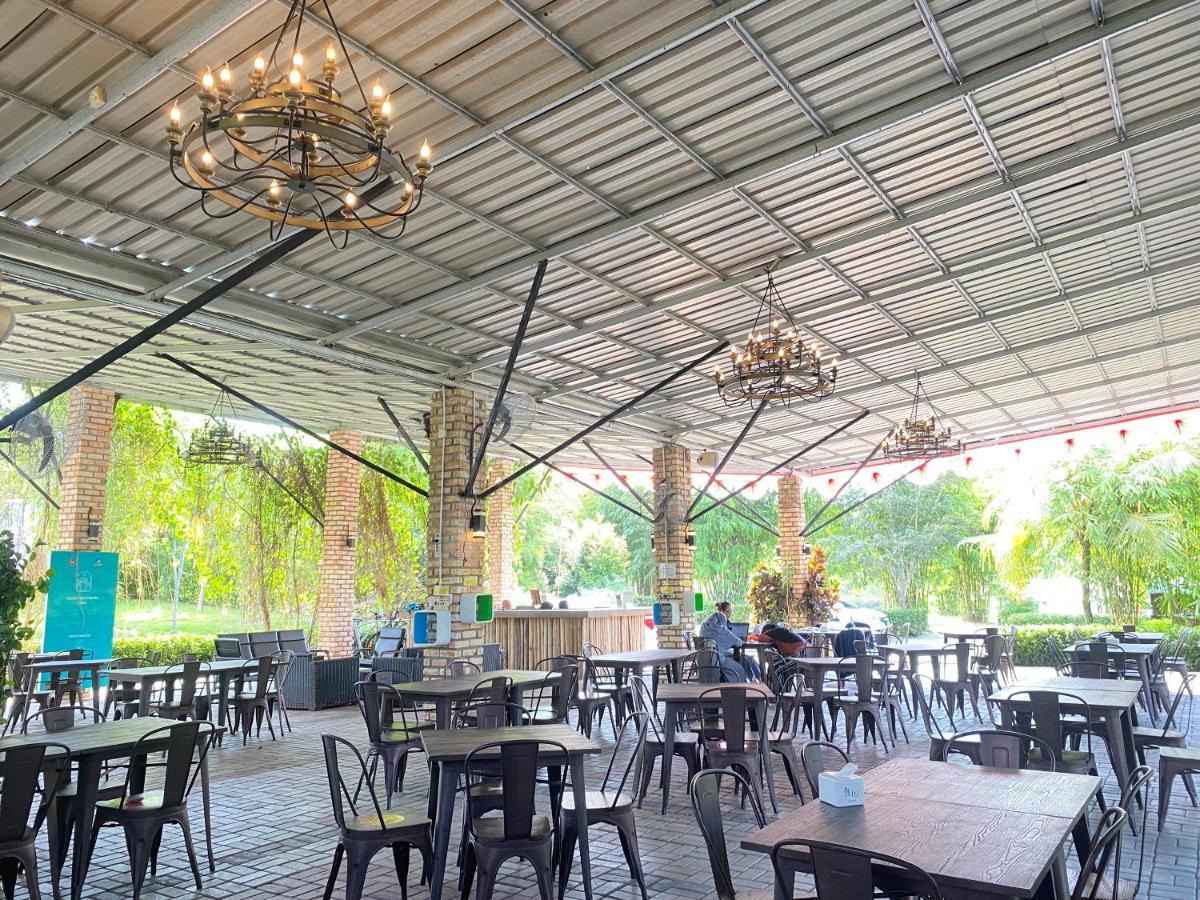 "D'Bamboo Kamp" Desa Wisata Ekang Lagoi Εξωτερικό φωτογραφία